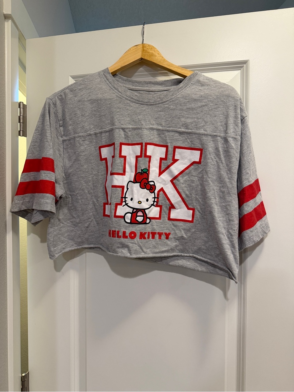 Hello Kitty Gray Cropped Tee with Red Accents